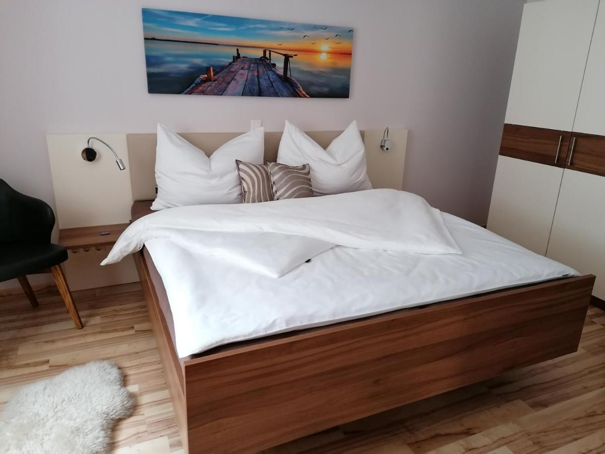 Gaestehaus Anita Breitenbrunn  Exteriör bild